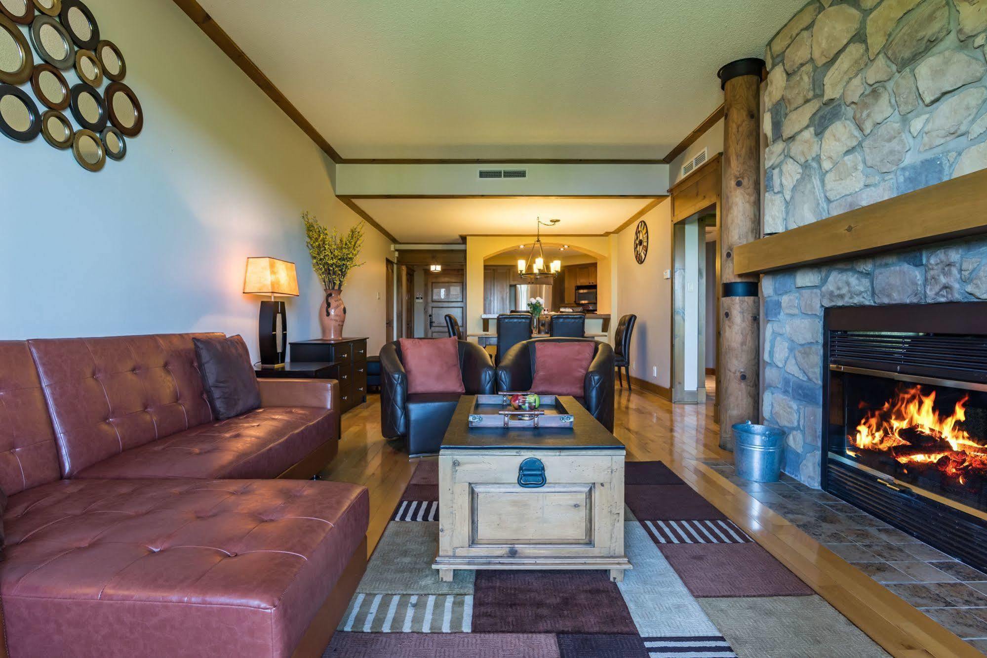 Hotel Equinox - Rvmt Mont-Tremblant Exterior foto